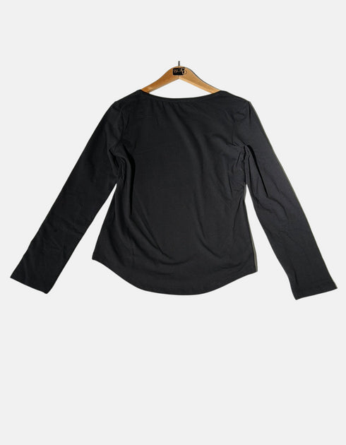 Women's Classic Long-Sleeve Scoop Neck Top